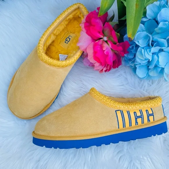 UGG | Shoes | Mens Ugg Tasman Graphic Outline Slippers  display picture 3
